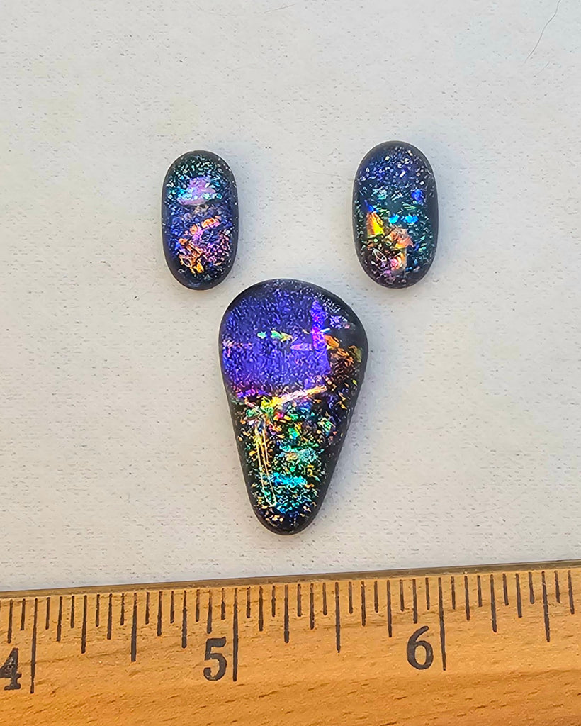 Dichroic Glass Cab Set #719